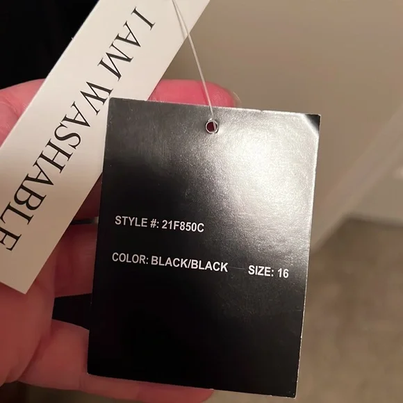 16 BLACK FAUX LEATHER ADDISON DRESS NWT - Picture 3 of 10